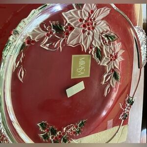 Beautiful Christmas platter Vintage crystal